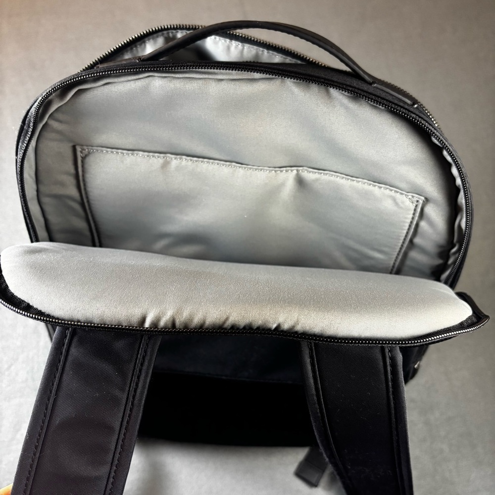 Away The Everywhere Zip Black Backpack Jet Black - Picture 8 of 15